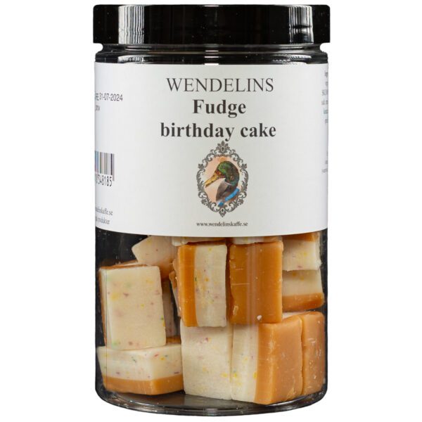 Birthday cake fudge